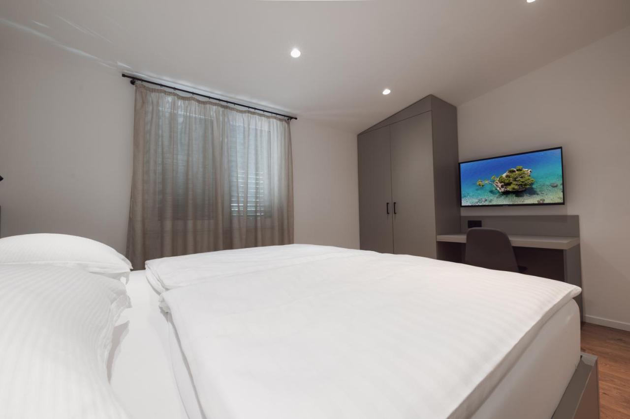 Apartmani Stipe Brela Exterior foto